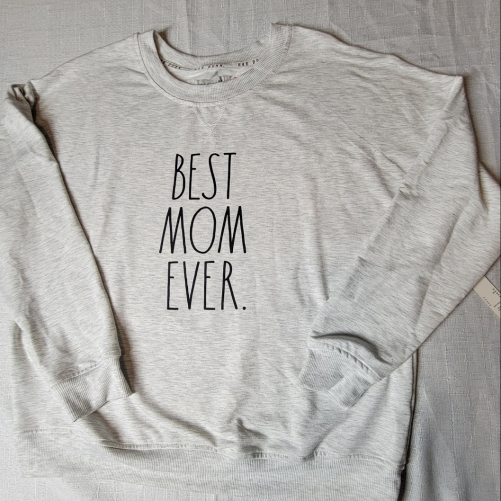 NWT RAE DUNN SWETSHIRT FOR MOM LIGHT GRAY SIZE M